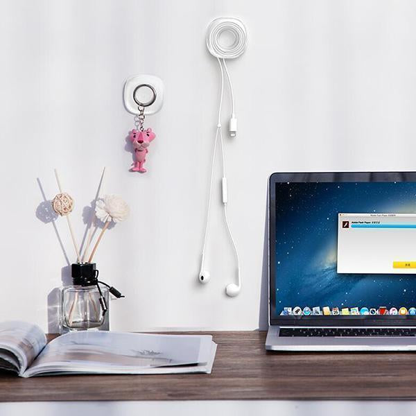 Mobile Reusable Sticky Holder and Organizer