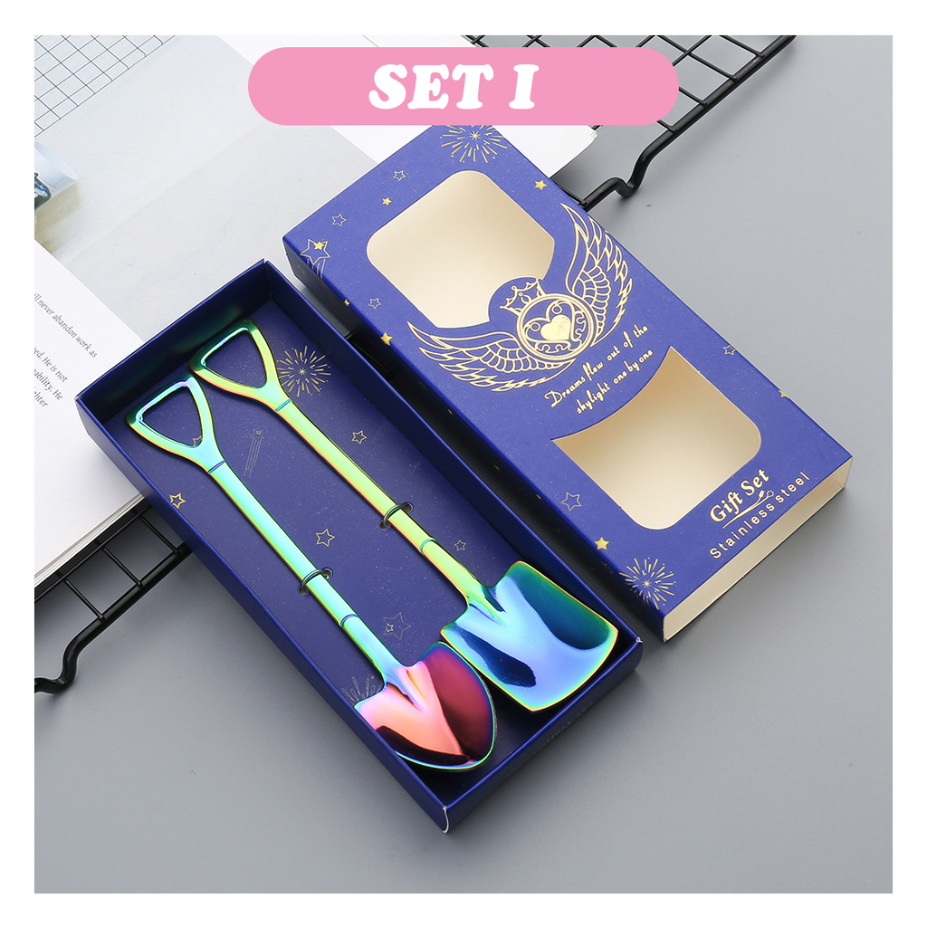 ShovelMe! Retro Dessert Spoon