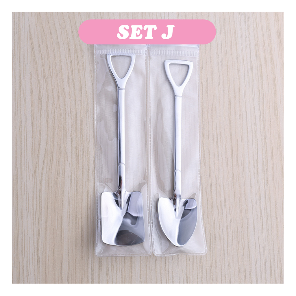 ShovelMe! Retro Dessert Spoon