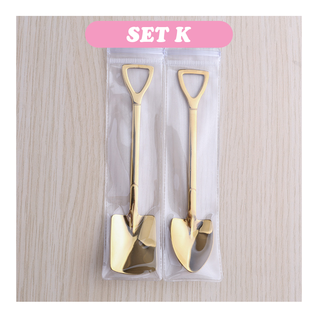 ShovelMe! Retro Dessert Spoon