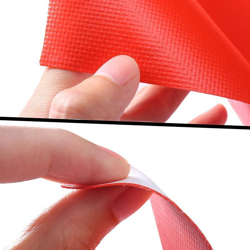 Holidayz Bleeding Color Changing Bathroom Mat