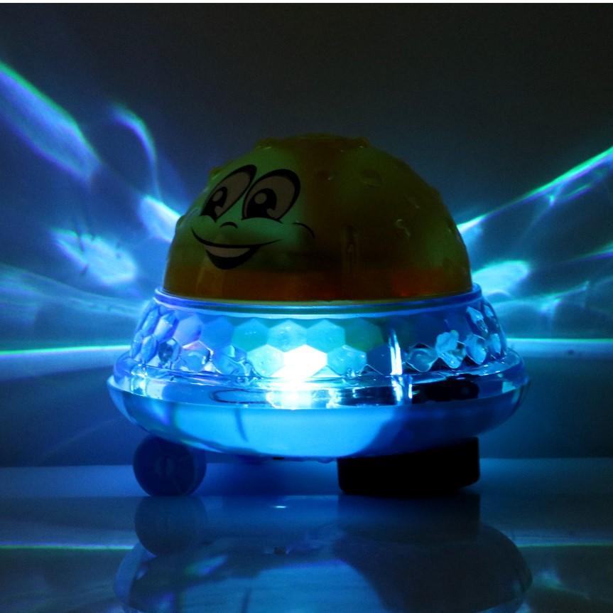 UFO Spray Bath Toy