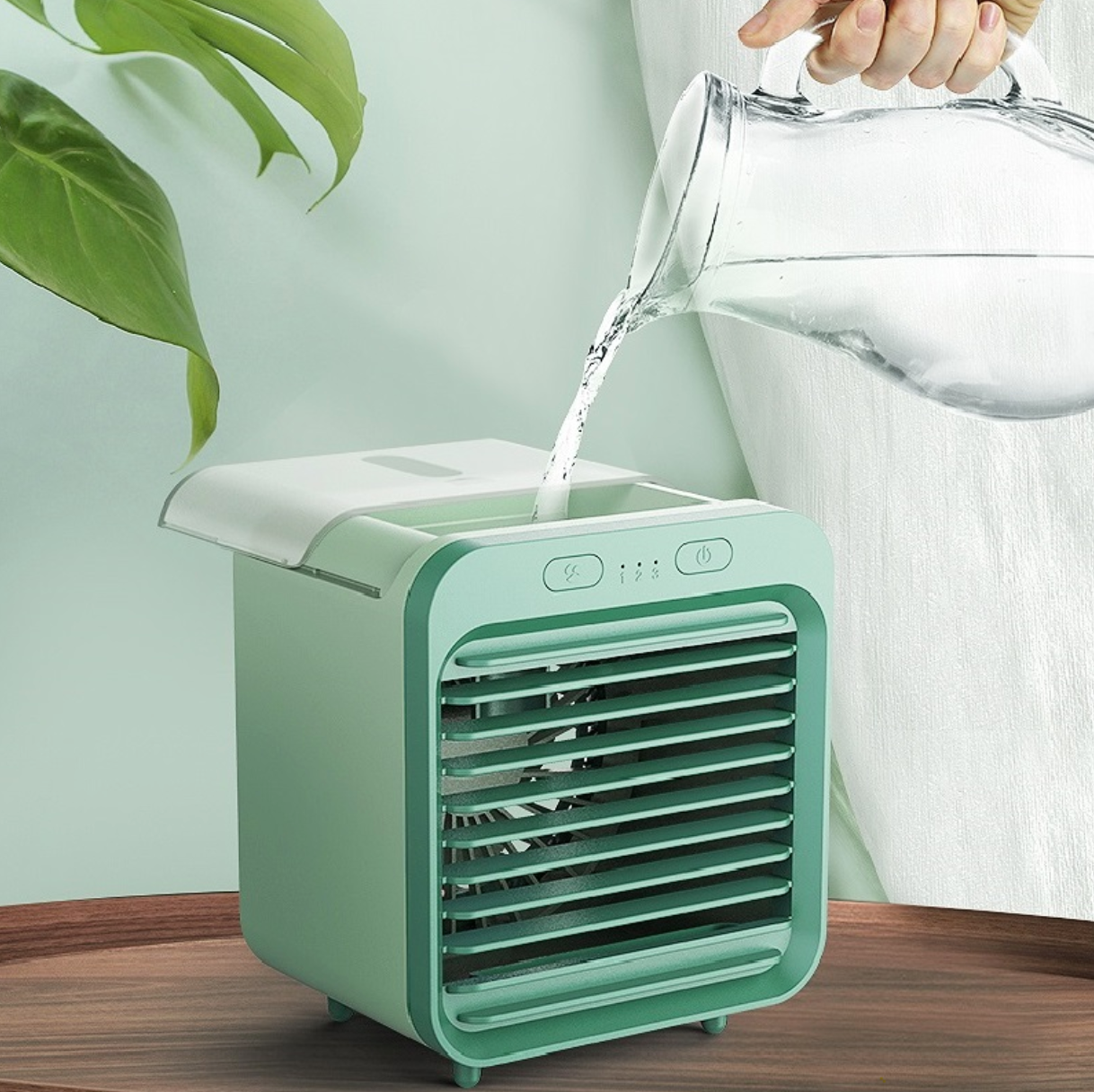 Arctic-Cool™ Rechargeable Water-Cooled Air Conditioner