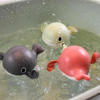 Cutesy Animal Clockwork Bath Toys