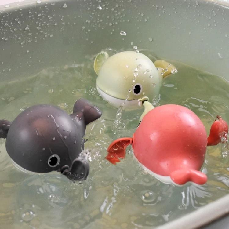 Cutesy Animal Clockwork Bath Toys
