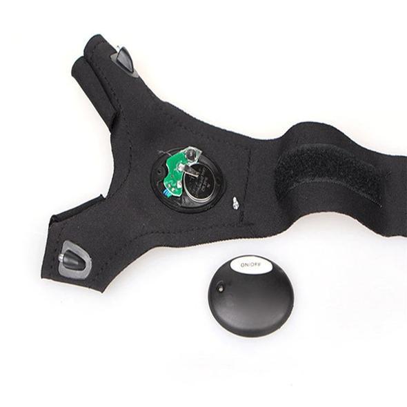 GloveOn Outdoor LED Flashlight Glove